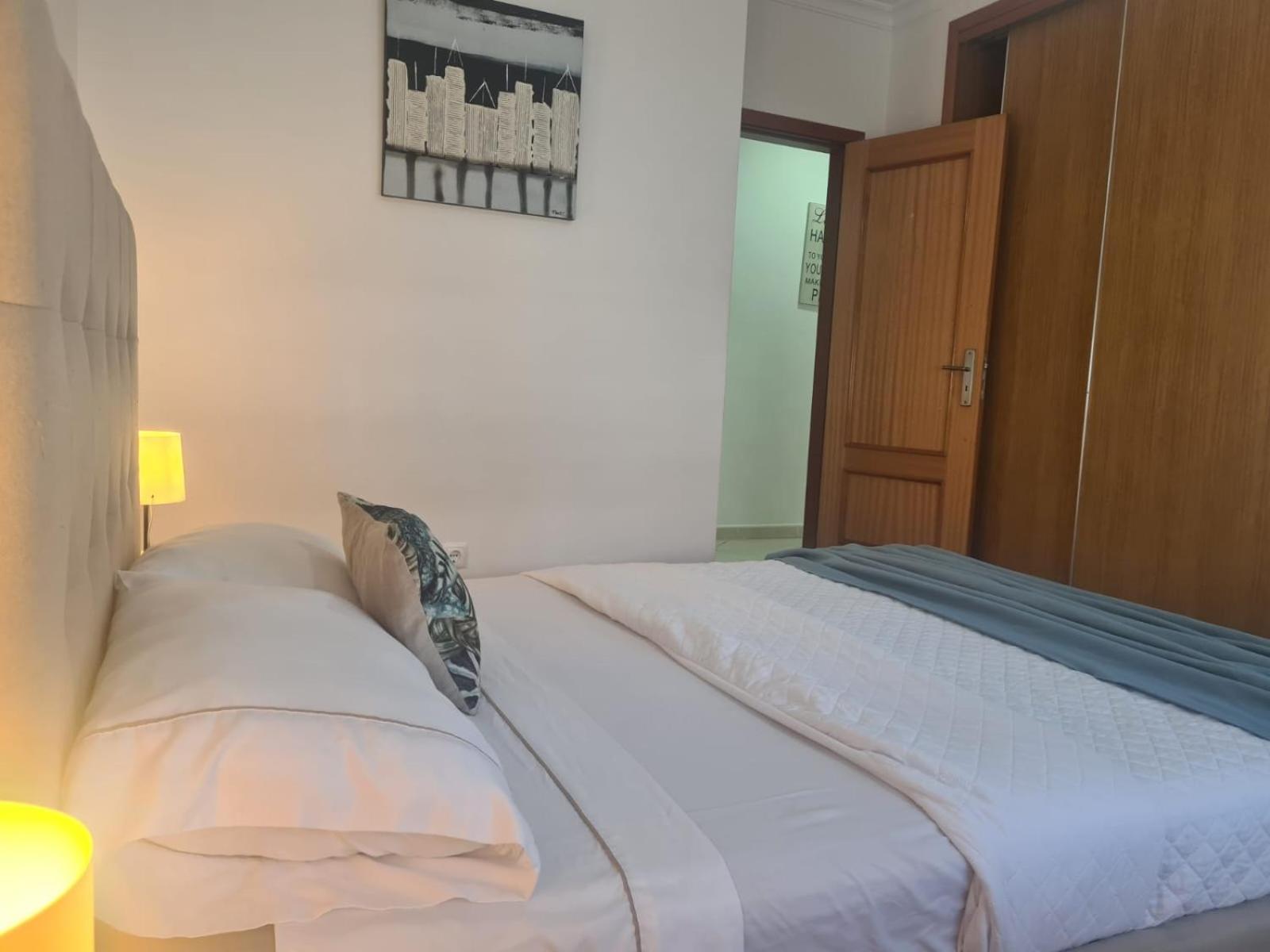 Harbour'S Way, Spacious And Cosy Apartment, With Ac Olhão Esterno foto